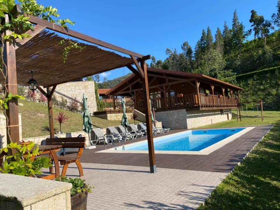 Вілла Refugio De Gestacas Вієйра-ду-Міню Екстер'єр фото